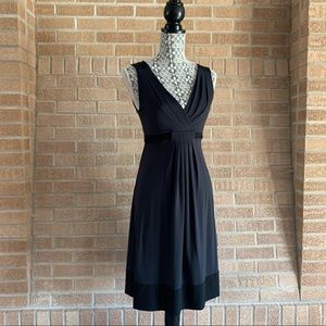 BCBGMaxAzria Gray and Black Dress Size 4